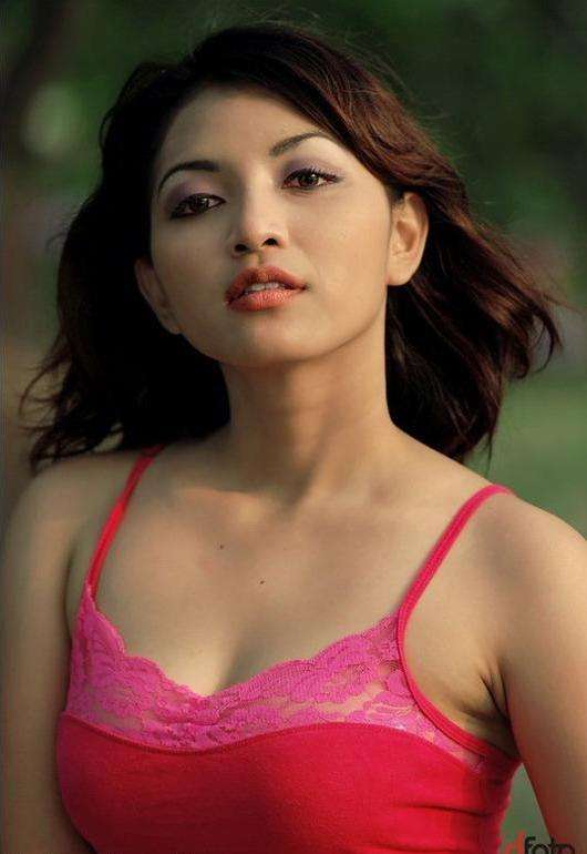 Gadis Sampul Biak