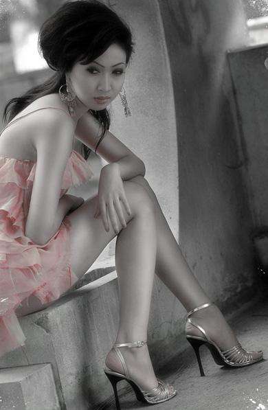Gadis SPG Surabaya