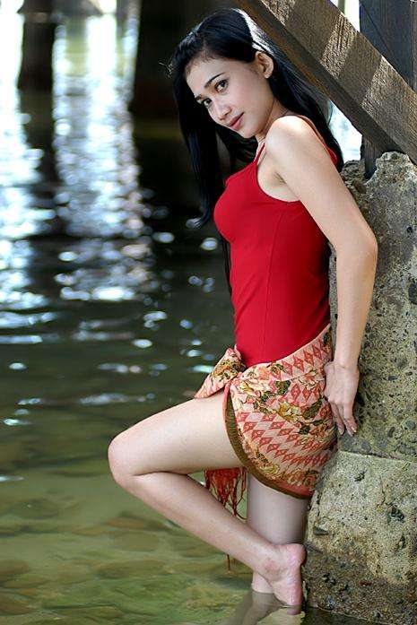 Cover Girl Bali