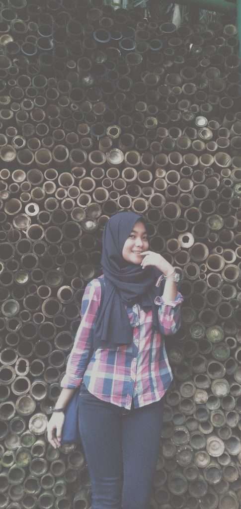 Nadia salmah - Model Dari Bogor - JadiModel.Com