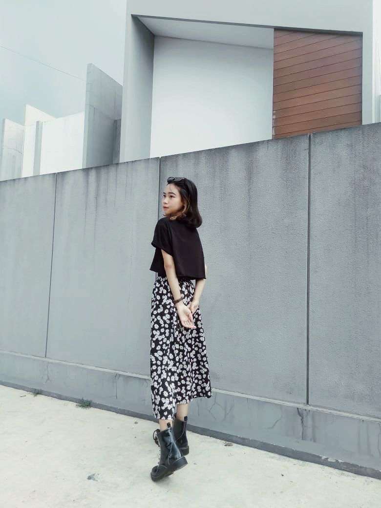 Dita alsa - Model Dari Bandung - URVELLA